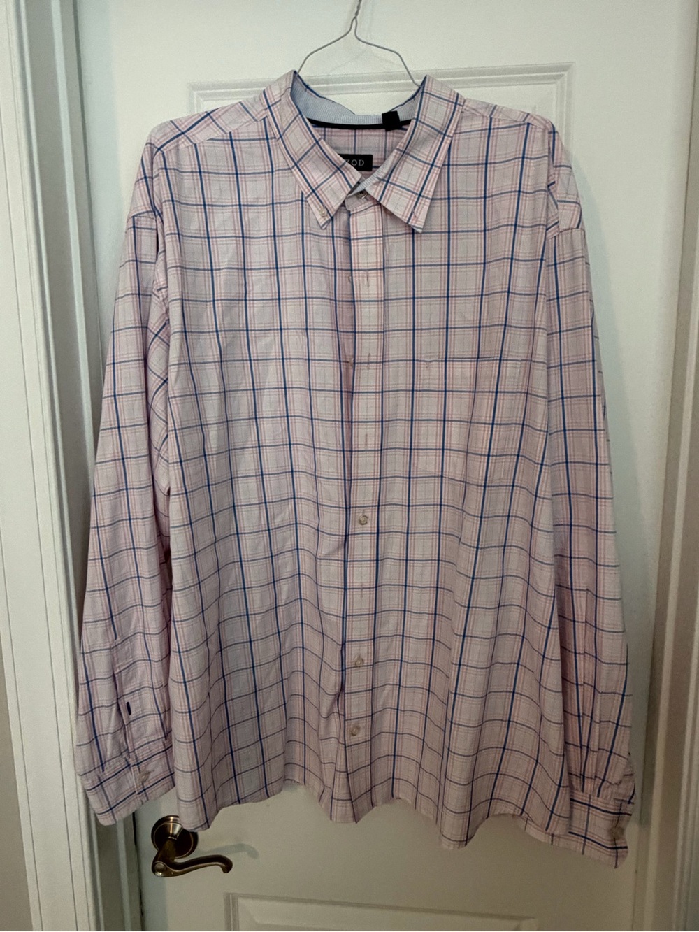 Izod Men's Pink and Blue Plaid Dress Shirt